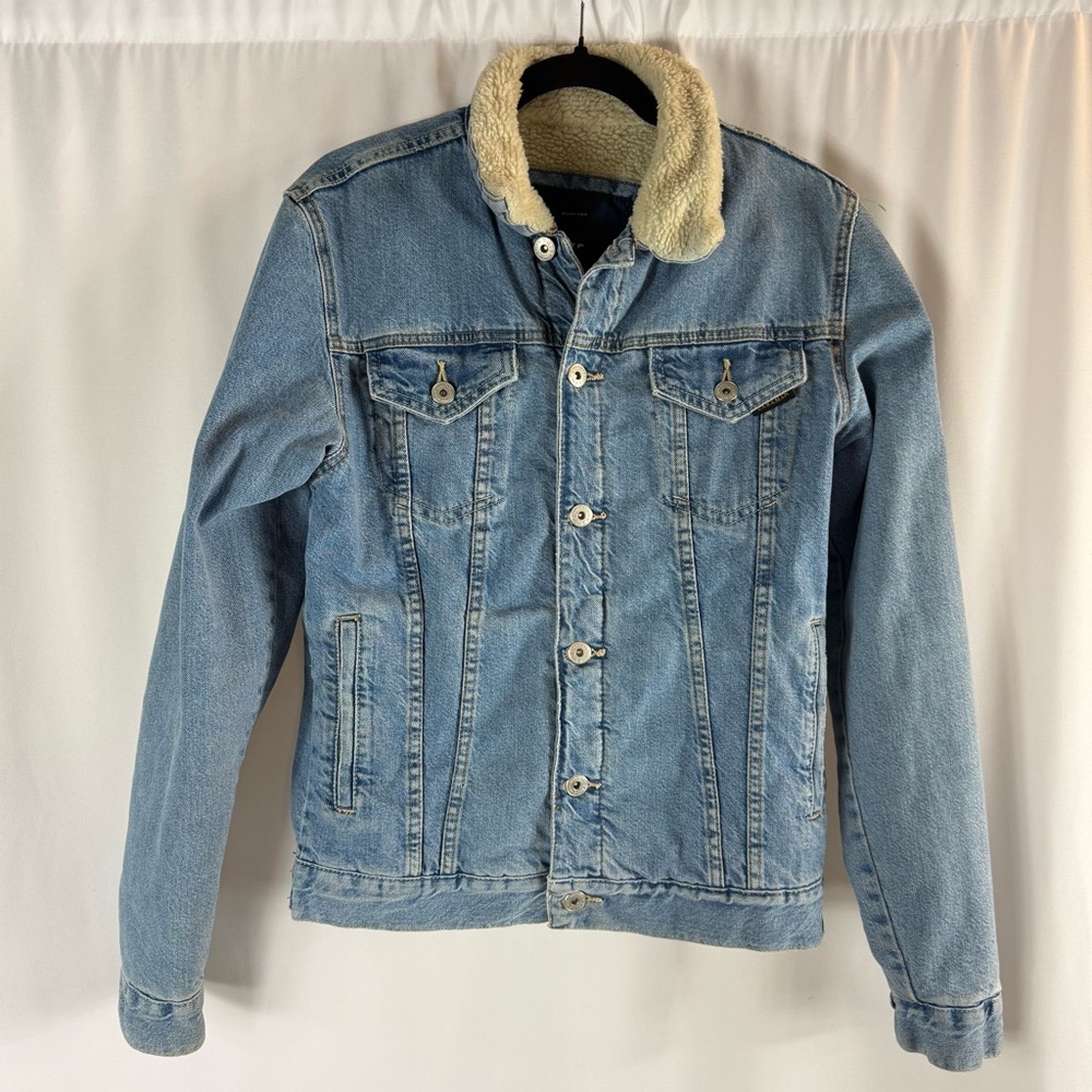 Zara Blue Denim Jacket with Cream Collar